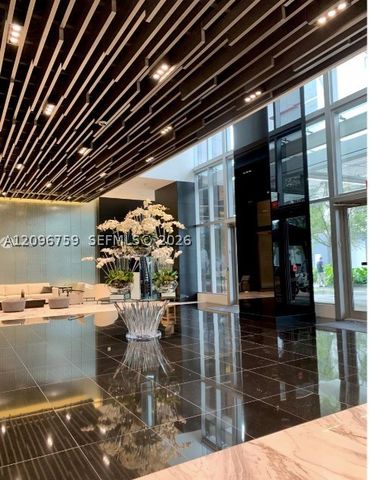 851 NE 1st Ave 2104, Miami, FL 33132