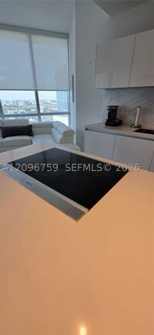 851 NE 1st Ave 2104, Miami, FL 33132