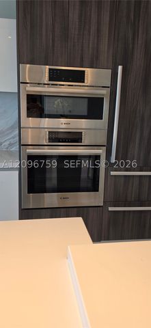 851 NE 1st Ave 2104, Miami, FL 33132