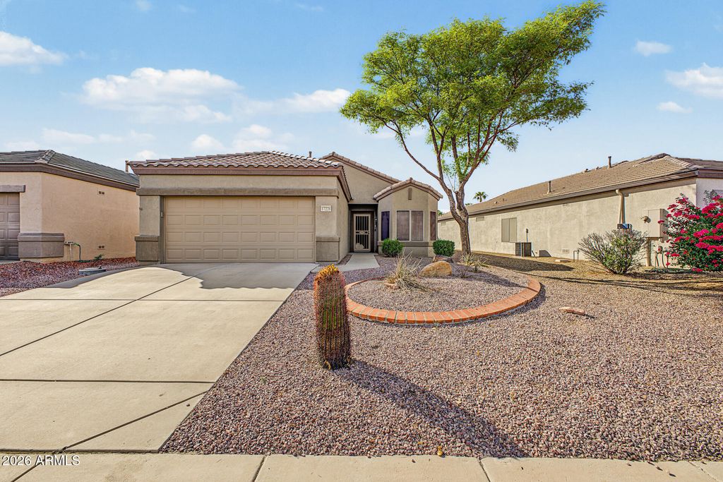 17226 N Firestone Lane, Surprise, AZ 85374 — photo 5