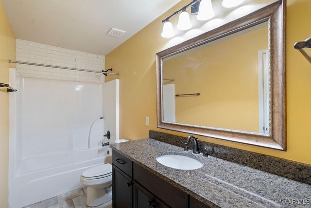 9124 WHITE POPLAR Circle, Pike Road, AL 36064