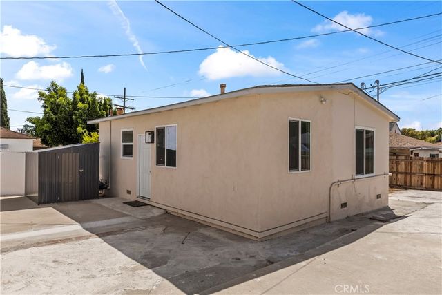2057 N Eastern, Los Angeles, CA 90032