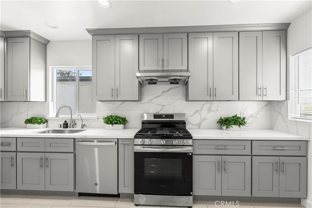 2057 N Eastern, Los Angeles, CA 90032