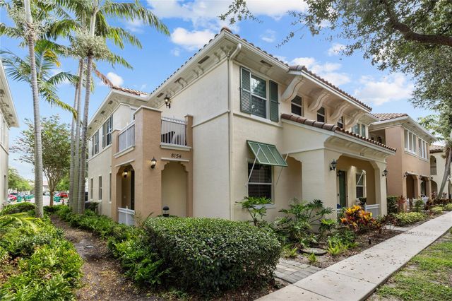 8154 Cascada Isles Dr, Cooper City, FL 33024