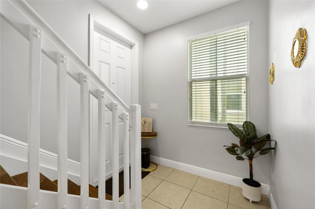 8154 Cascada Isles Dr, Cooper City, FL 33024