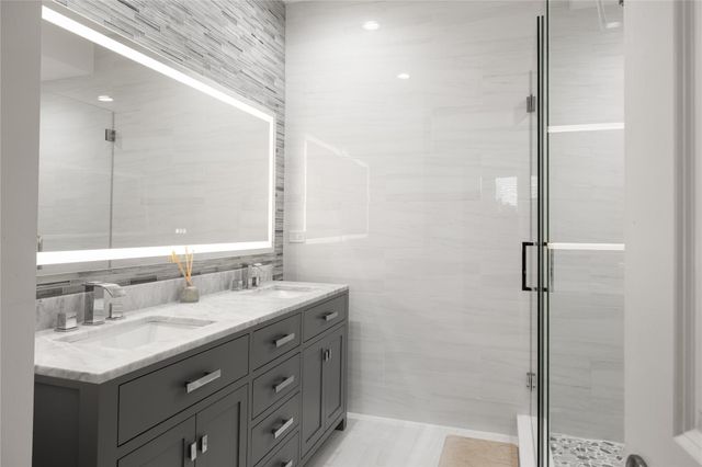 8154 Cascada Isles Dr, Cooper City, FL 33024