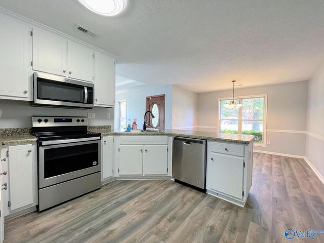 109 Tanner Ridge Circle, New Market, AL 35761