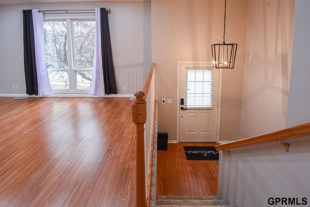 7724 Fillmore Street, Omaha, NE 68122