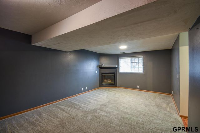 7724 Fillmore Street, Omaha, NE 68122