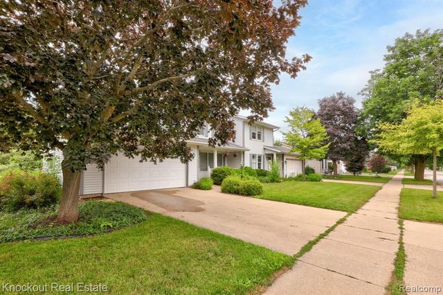 622 W Schleier Street, Frankenmuth, MI 48734