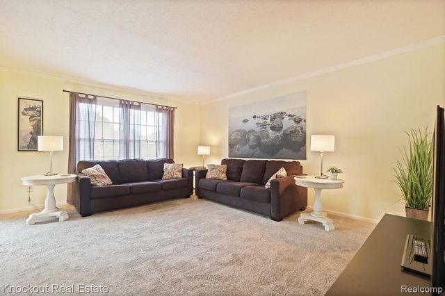 622 W Schleier Street, Frankenmuth, MI 48734