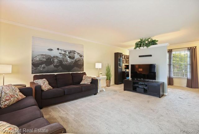 622 W Schleier Street, Frankenmuth, MI 48734