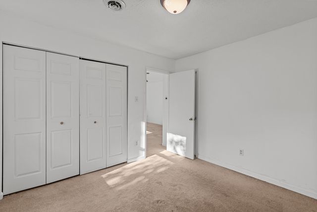 3360 Valhalla Drive, Lexington, KY 40515