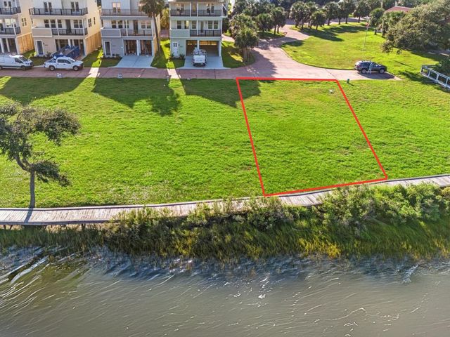 3607 Niko Court, Galveston, TX 77554