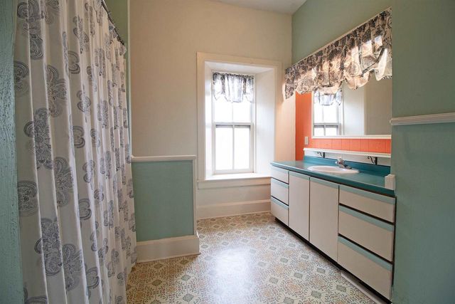 3120 County Road K, Barneveld, WI 53507