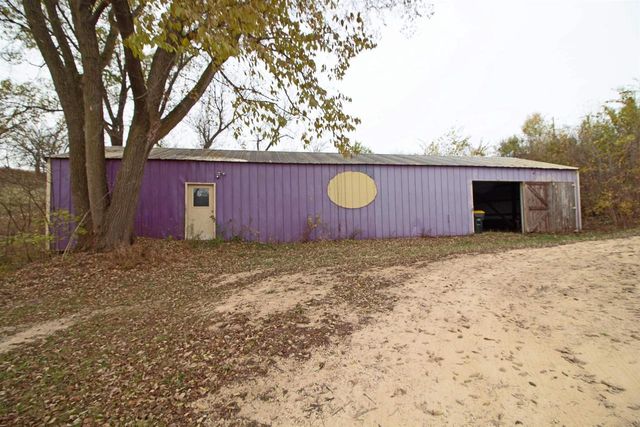 3120 County Road K, Barneveld, WI 53507