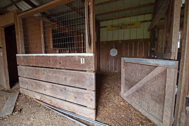 3120 County Road K, Barneveld, WI 53507