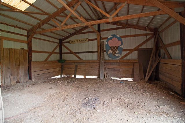 3120 County Road K, Barneveld, WI 53507