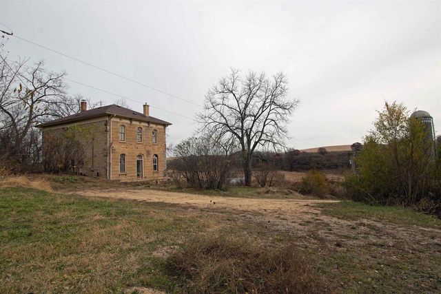 3120 County Road K, Barneveld, WI 53507