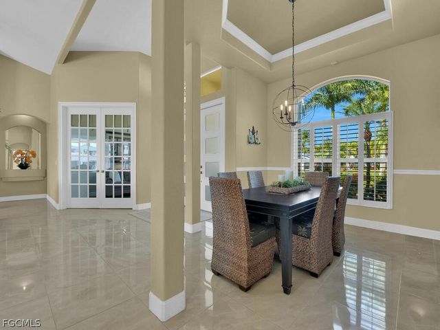 802 SW 56th ST, Cape Coral, FL 33914