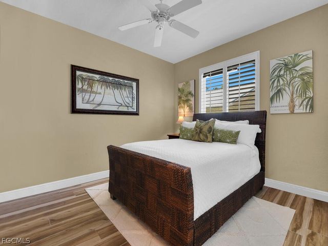 802 SW 56th ST, Cape Coral, FL 33914