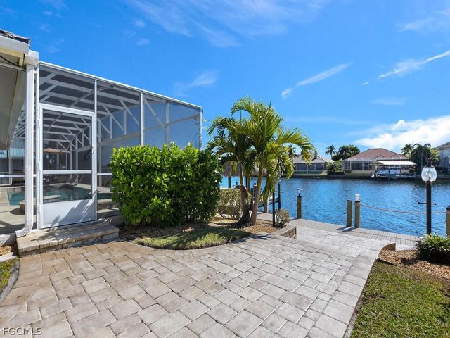 802 SW 56th ST, Cape Coral, FL 33914