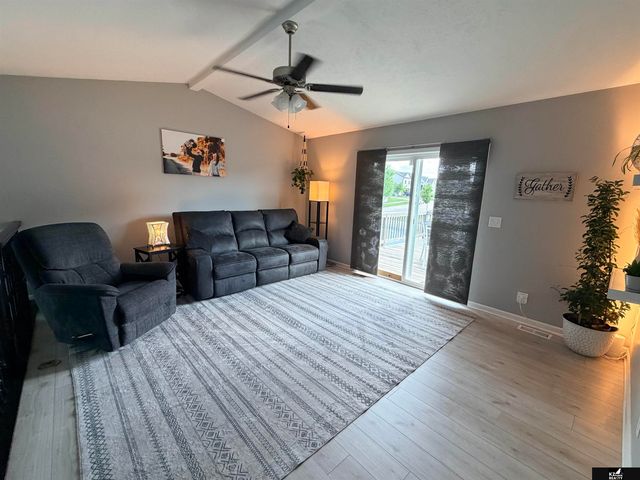 1651 Torreys Drive, Lincoln, NE 68521