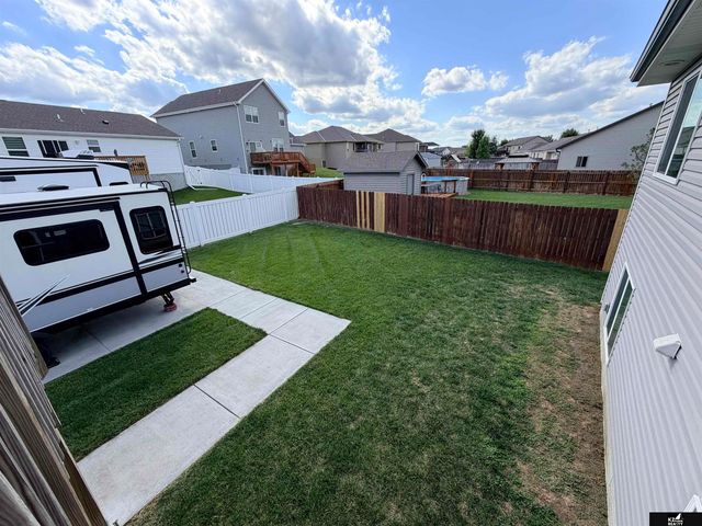 1651 Torreys Drive, Lincoln, NE 68521