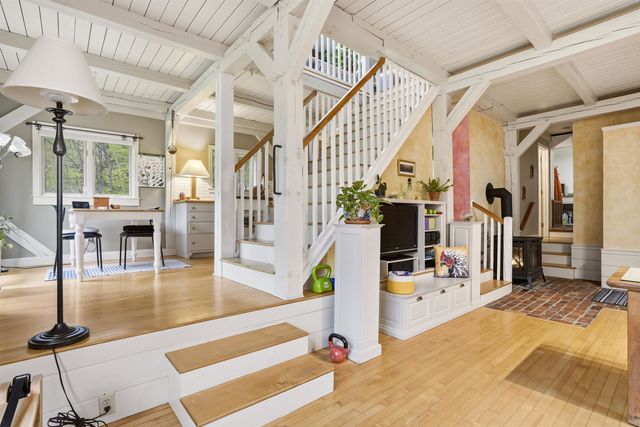 186 Hackleboro Road, Canterbury, NH 03224