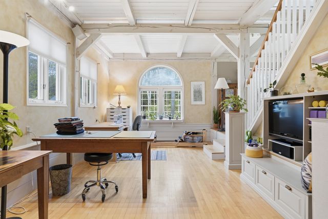 186 Hackleboro Road, Canterbury, NH 03224