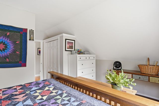 186 Hackleboro Road, Canterbury, NH 03224