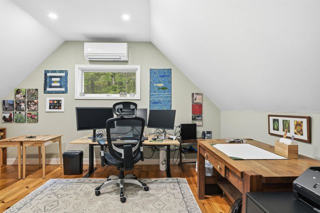 186 Hackleboro Road, Canterbury, NH 03224