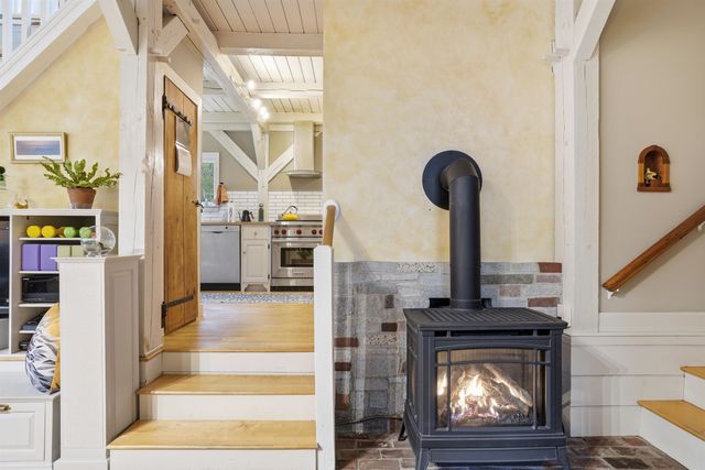 186 Hackleboro Road, Canterbury, NH 03224