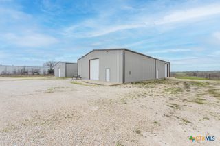 803 Oil Patch Lane, Gonzales, TX 78629