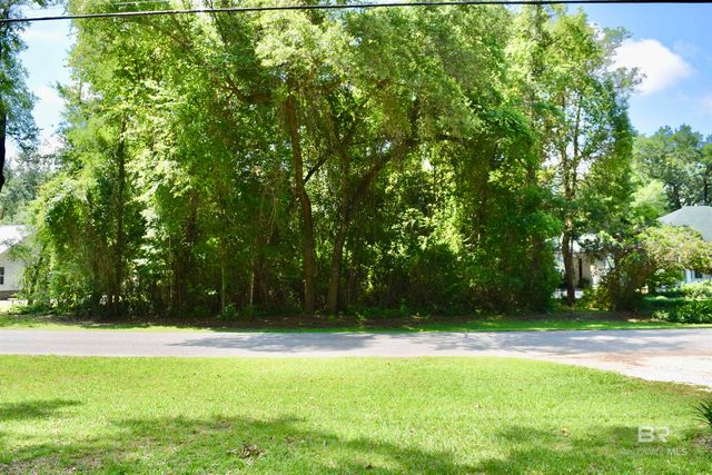 14134 Woodland Drive, Magnolia Springs, AL 36555