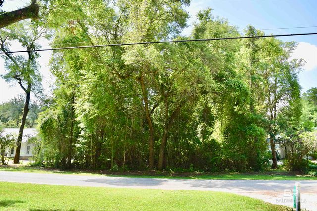 14134 Woodland Drive, Magnolia Springs, AL 36555