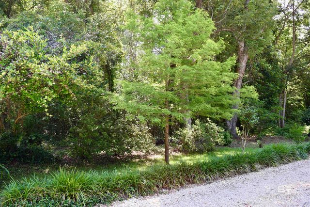 14134 Woodland Drive, Magnolia Springs, AL 36555