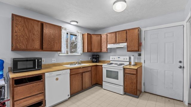 3317 S Highland Drive, Clifton, CO 81520