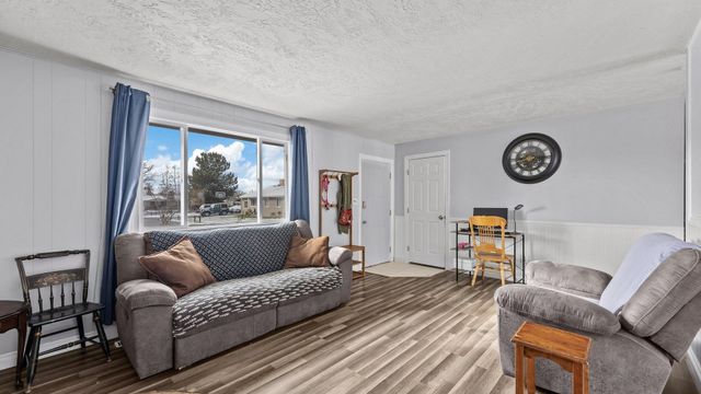 3317 S Highland Drive, Clifton, CO 81520