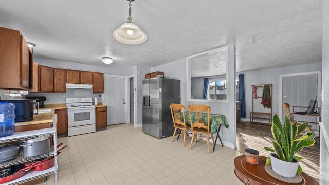3317 S Highland Drive, Clifton, CO 81520