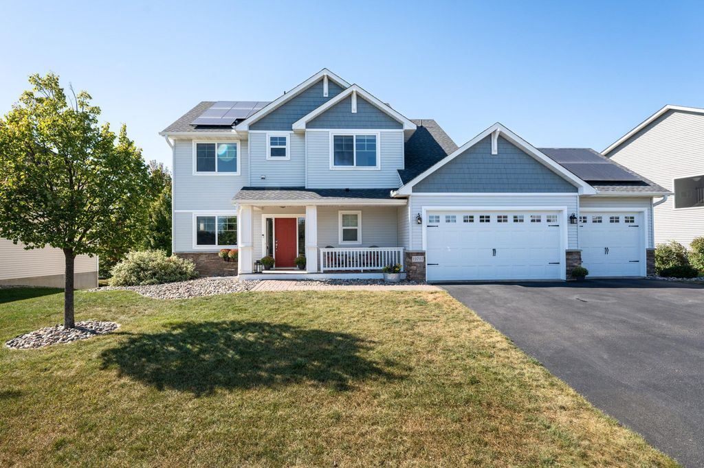 19717 Hazel Nut Avenue, Lakeville, MN 55044