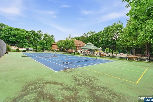 1208 Richmond 208, West Milford, NJ 07480