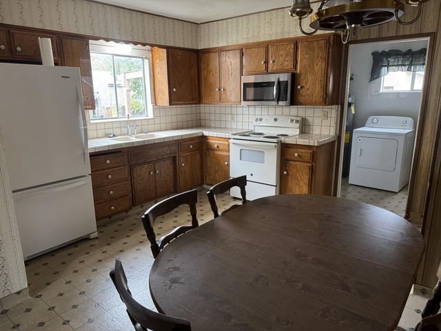 738 Franklin Ave, Yuba City, CA 95991