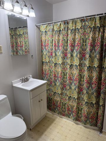 738 Franklin Ave, Yuba City, CA 95991