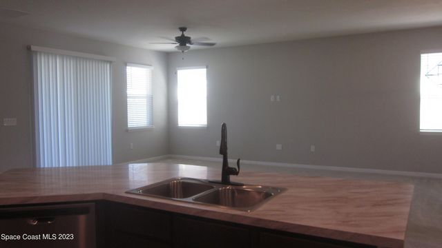 1035 Potenza Drive, West Melbourne, FL 32904