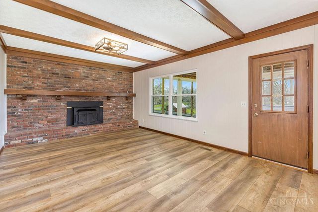 9301 Sunderland Way, West Chester, OH 45069