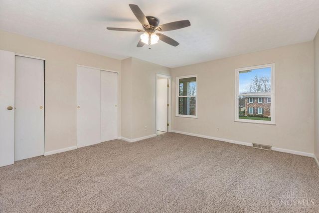 9301 Sunderland Way, West Chester, OH 45069