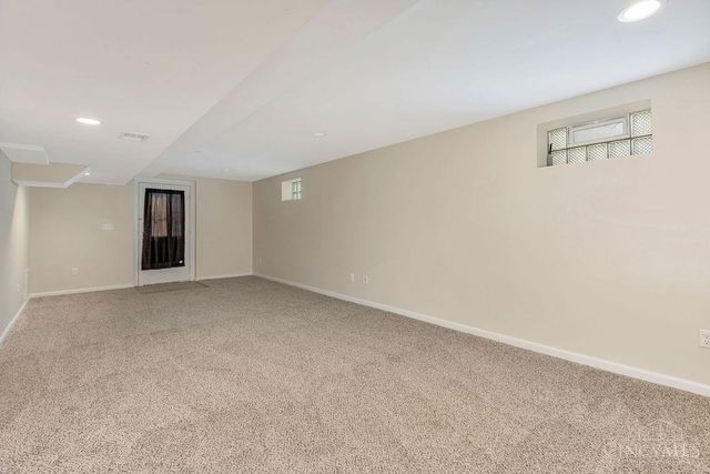 9301 Sunderland Way, West Chester, OH 45069