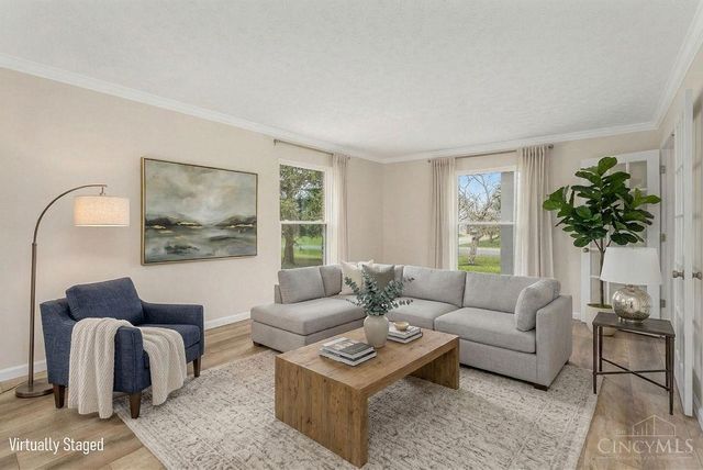 9301 Sunderland Way, West Chester, OH 45069