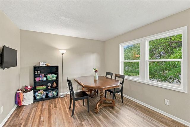 11810 W 79TH Street, Lenexa, KS 66214
